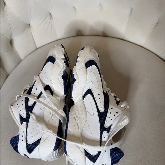 Vintage Reebok “Dad” Sneakers White And Blue. Old School Retro Casual. Women’s 7 - Picture 7 of 8